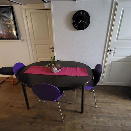 Fin Leilighet I Stille Og Rolig Omrade Med Gratis Privat Parkering! สตาวังเงร์ ภายนอก รูปภาพ
